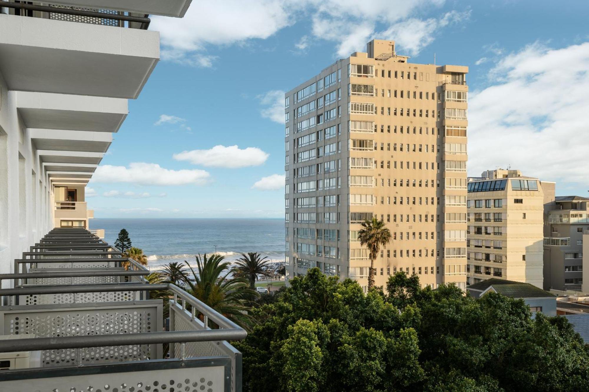 Hotel Protea By Marriott Sea Point 4*