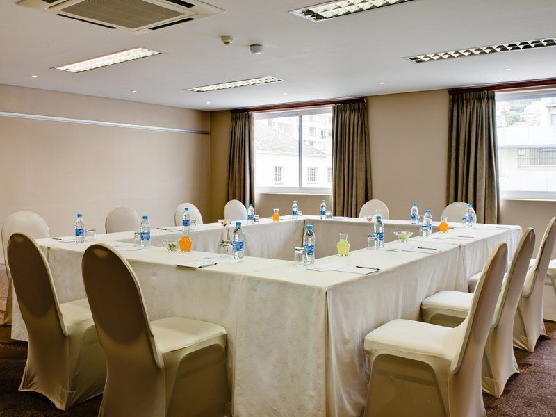 Protea By Marriott Sea Point Hotel 4*