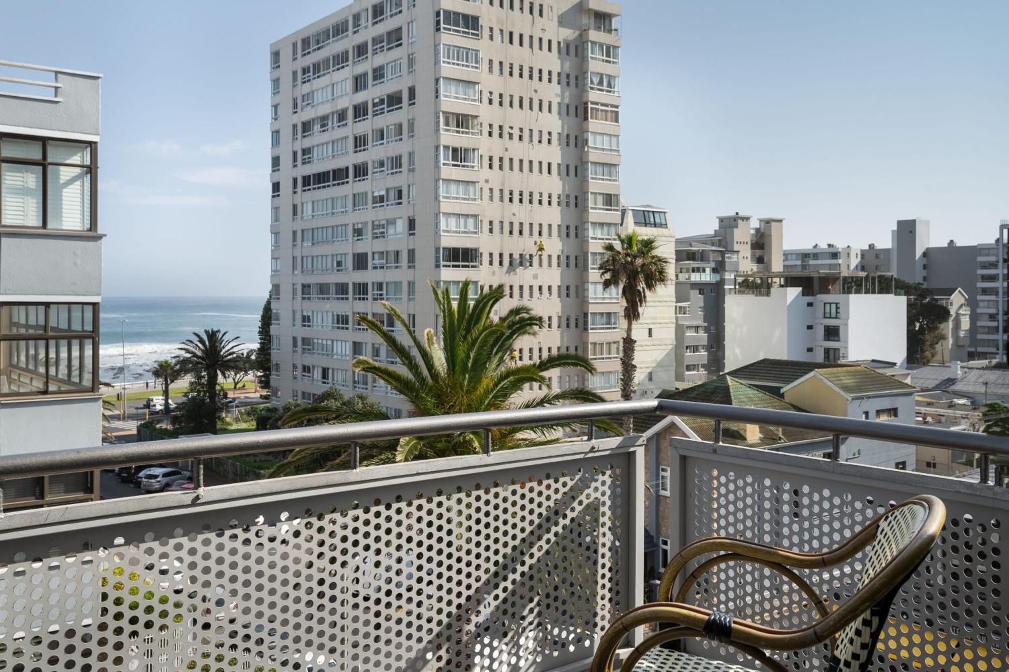 Protea By Marriott Sea Point 4*