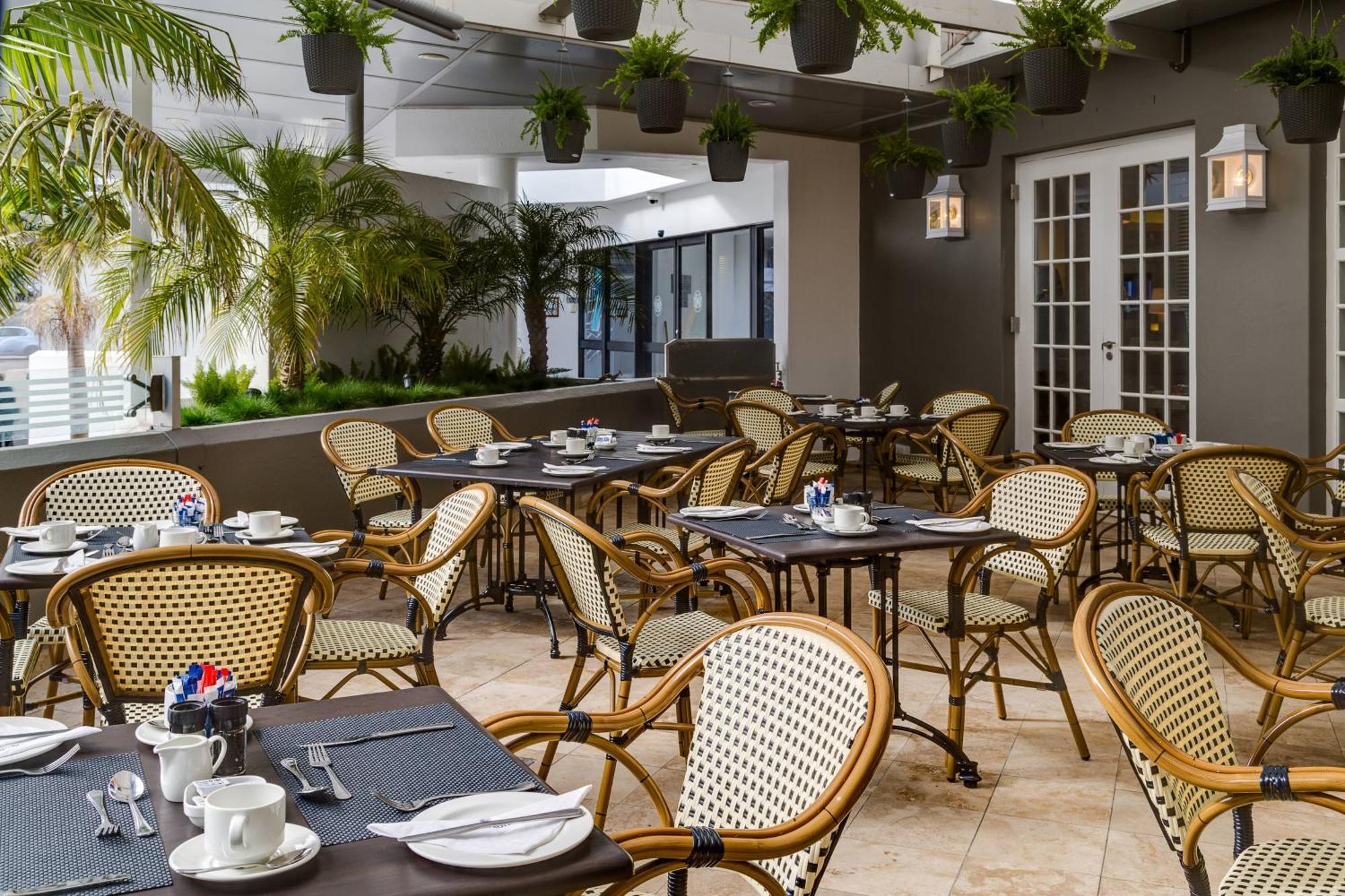 Hotel Protea By Marriott Sea Point 4*